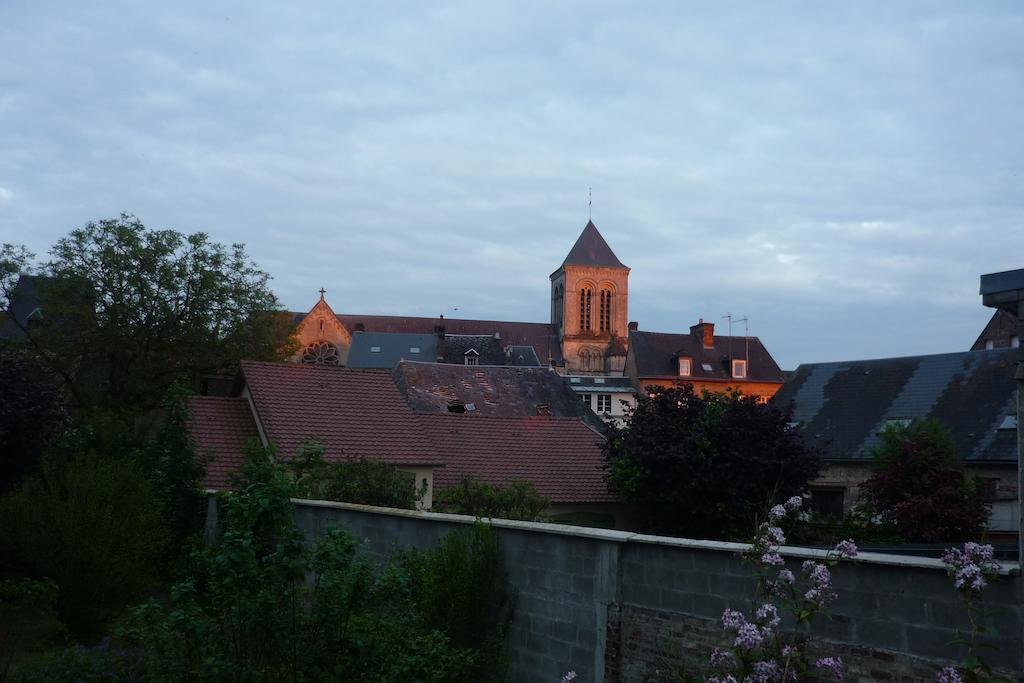 Au Fond Du Jardin Maison D'Hotes Hotel Saint-Saens Room photo