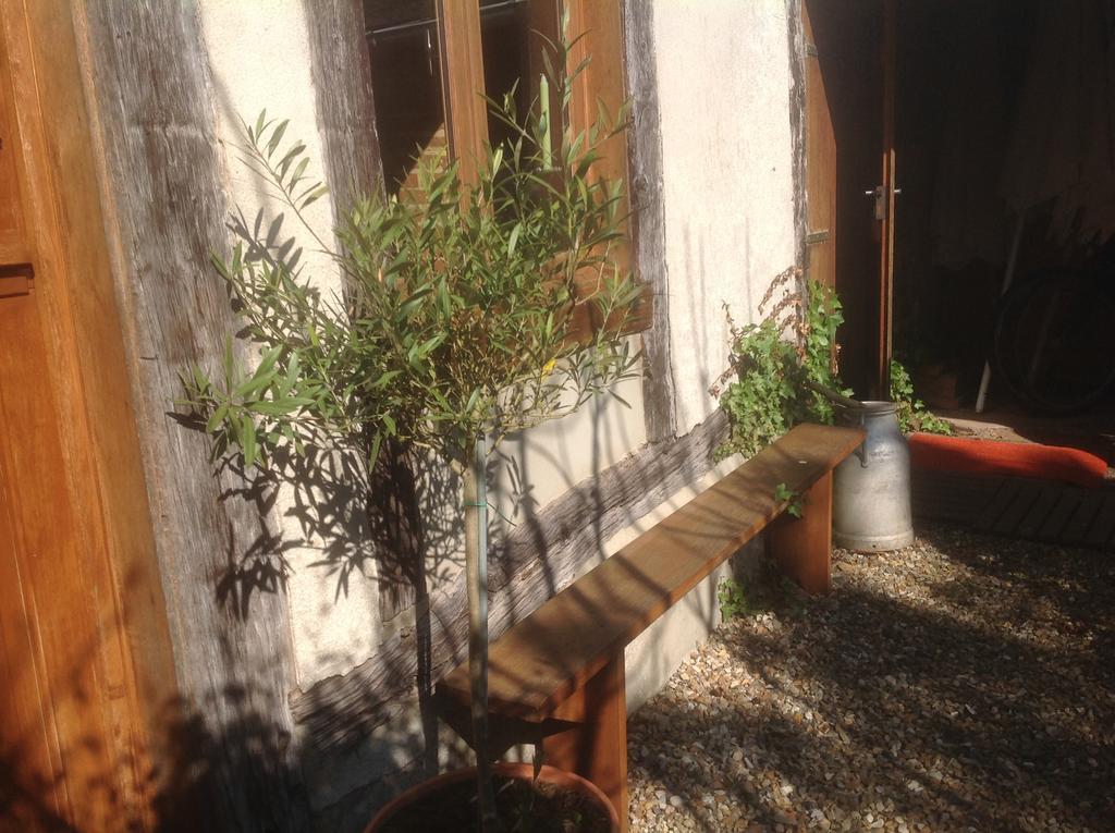 Au Fond Du Jardin Maison D'Hotes Saint-Saens Exterior photo